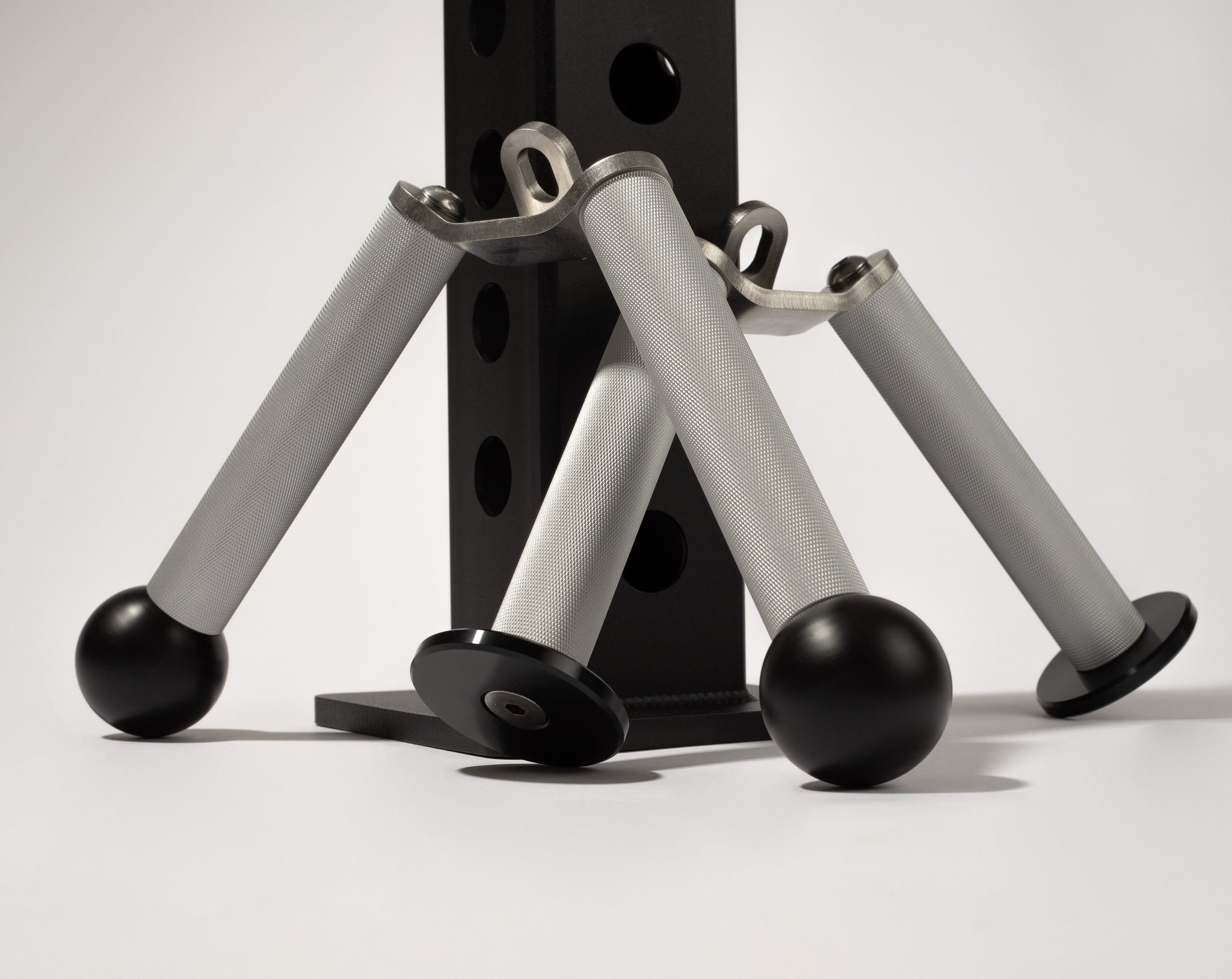 TRICEP PUSHDOWN ATTACHMENT KLEVA BUILT - Main Image